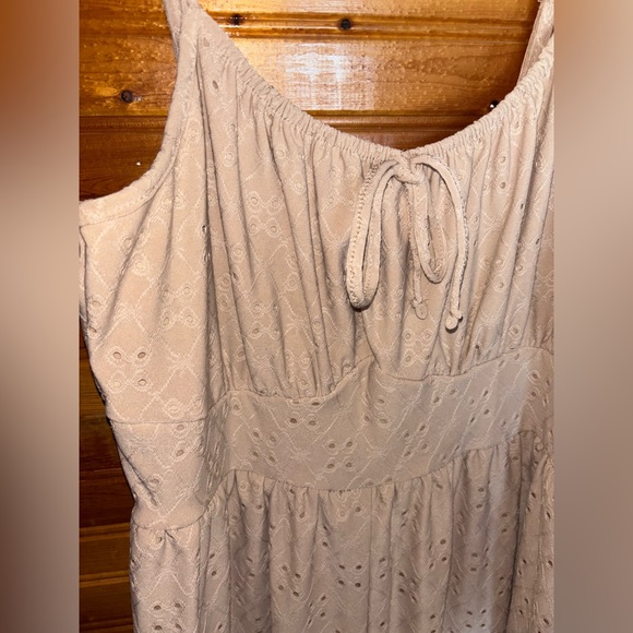 ‘No Comment LA•NY’ Romper - Picture 2 of 4